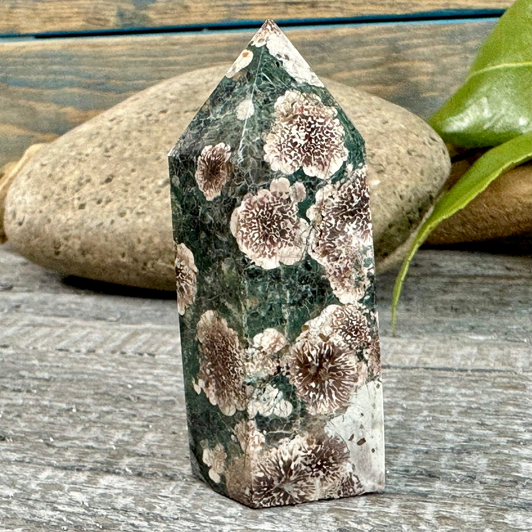 Green Flower Agate tower