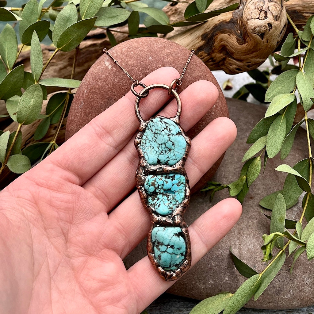 Blue Howlite Triple Nugget Necklace