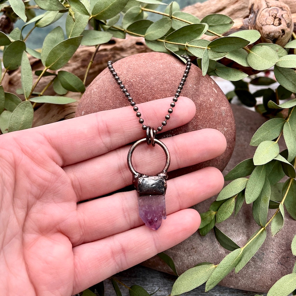 Small Amethyst Circle Necklace - Bronze