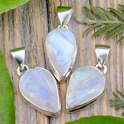 Rainbow Moonstone Faceted Pendant