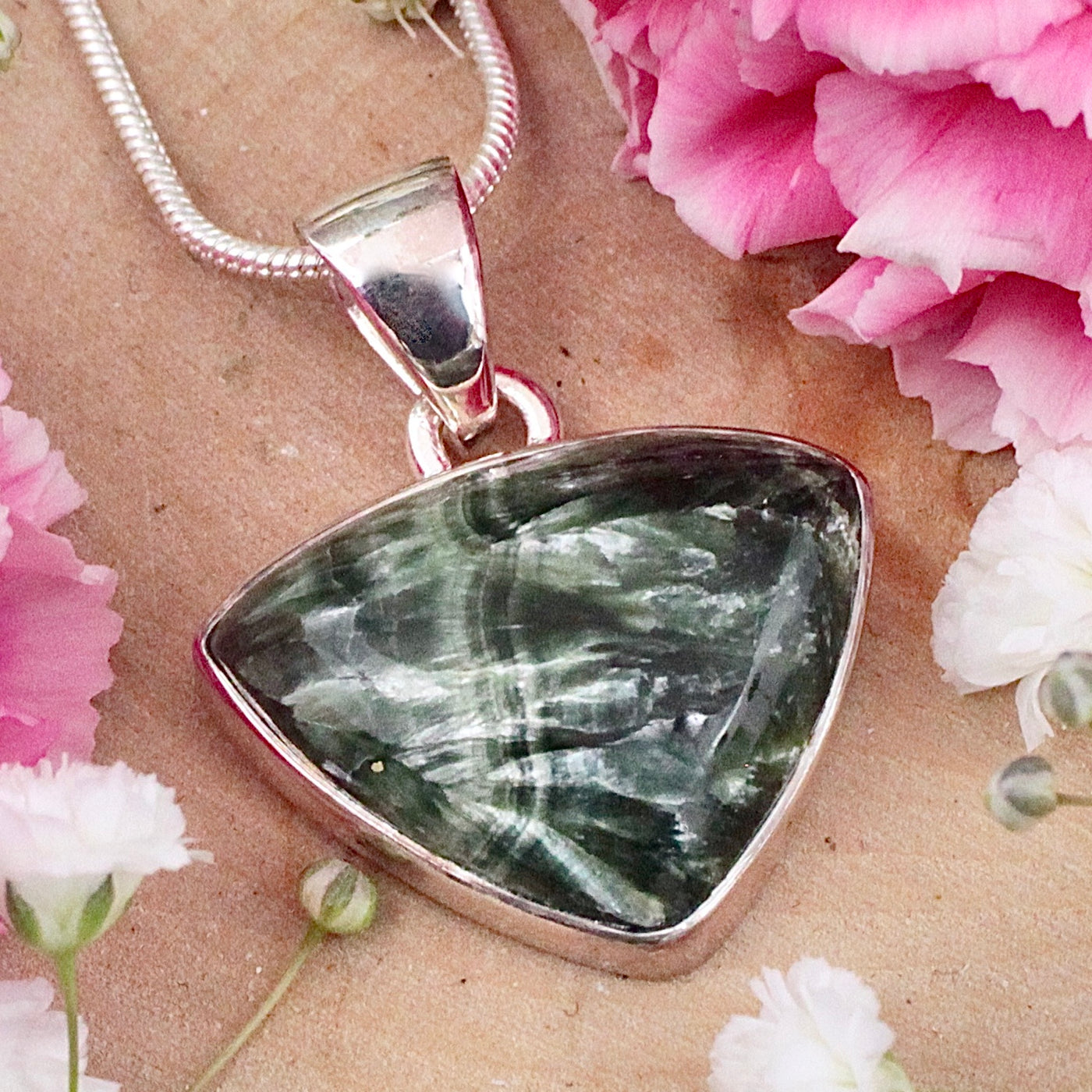 JN2540-Seraphinite-Pendant-Sterling-Silver-A