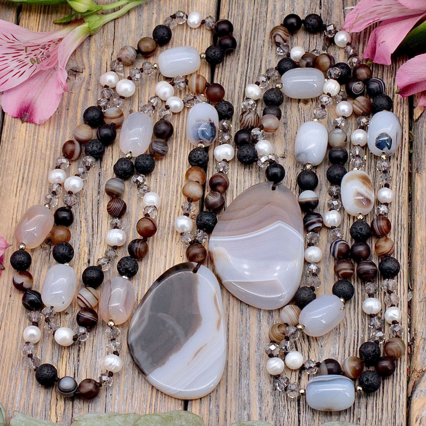 Agate Beaded Necklace