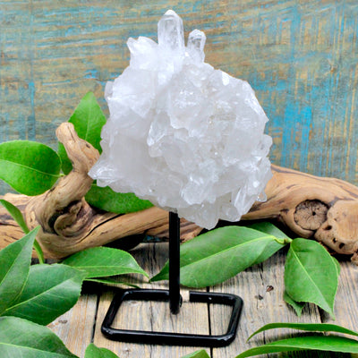 Quartz Cluster Pin