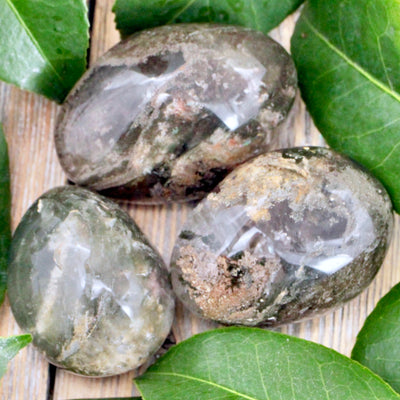 Garden Quartz Pebble