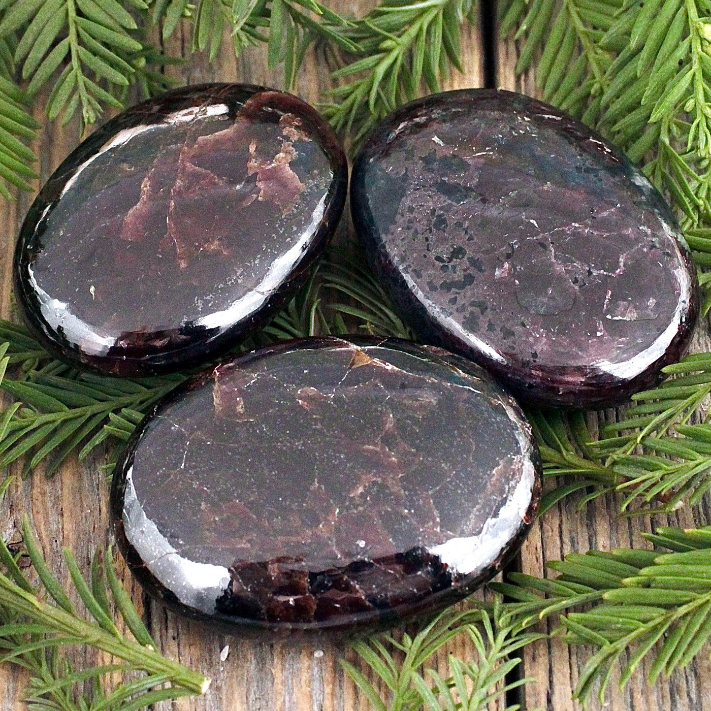 Garnet Palm Stone