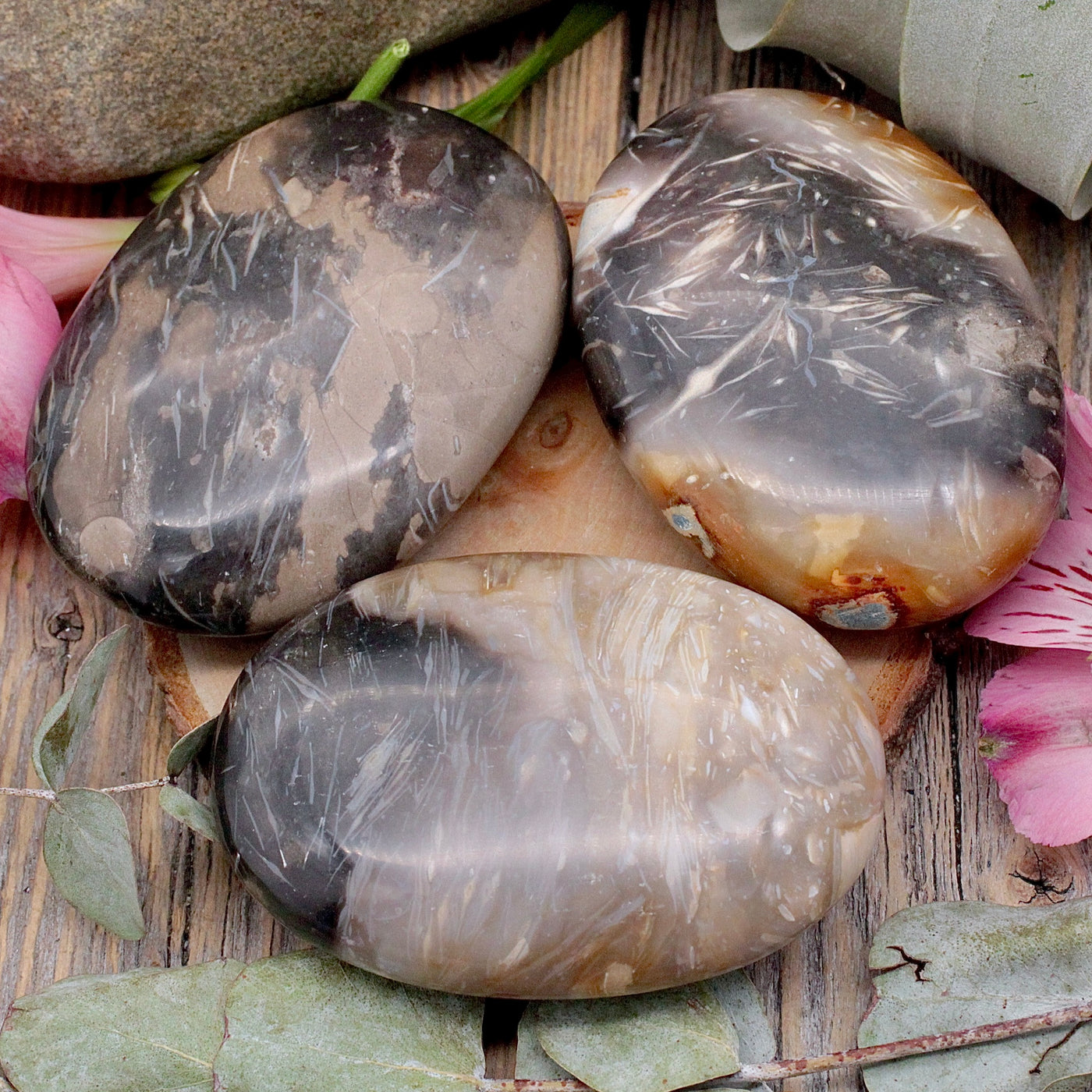 Feather Agate Palm Stone