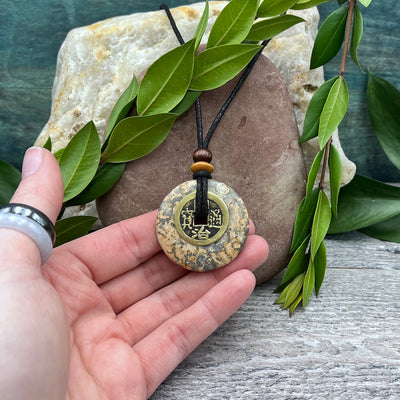 Confidence Leopardskin Jasper Necklace 40mm hand