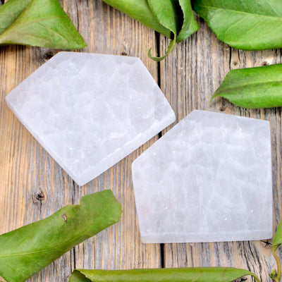 Selenite Polygon Charging Plate